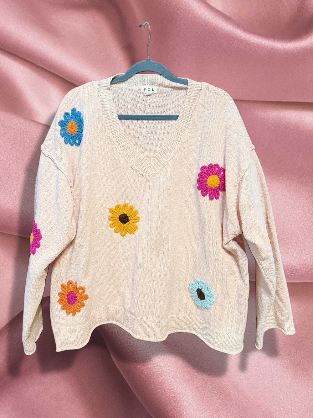 POL Pale Pink Oversized V-Neck Sweater with Multicolor Flower Appliqués